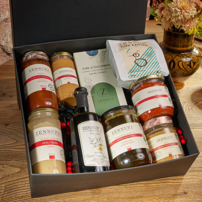 ZENNUP1844 YENİ YIL LEZZET DOLU HEDİYE KUTUSU🎁✨ - 2